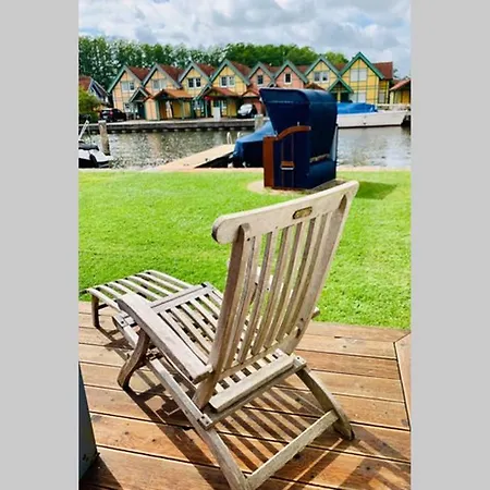 Сasa de vacaciones Mit Bootssteg Am In Rheinsberg