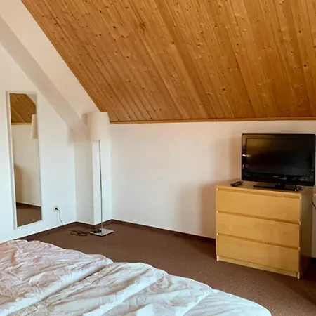 Mit Bootssteg Am In Сasa de vacaciones