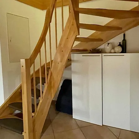 Mit Bootssteg Am In Prázdninový dům Rheinsberg
