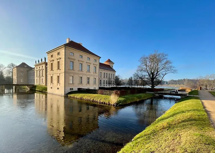 بيت للعطل Mit Bootssteg Am In *