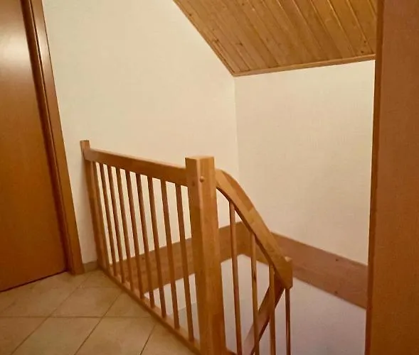 Mit Bootssteg Am In Σπίτι διακοπών *